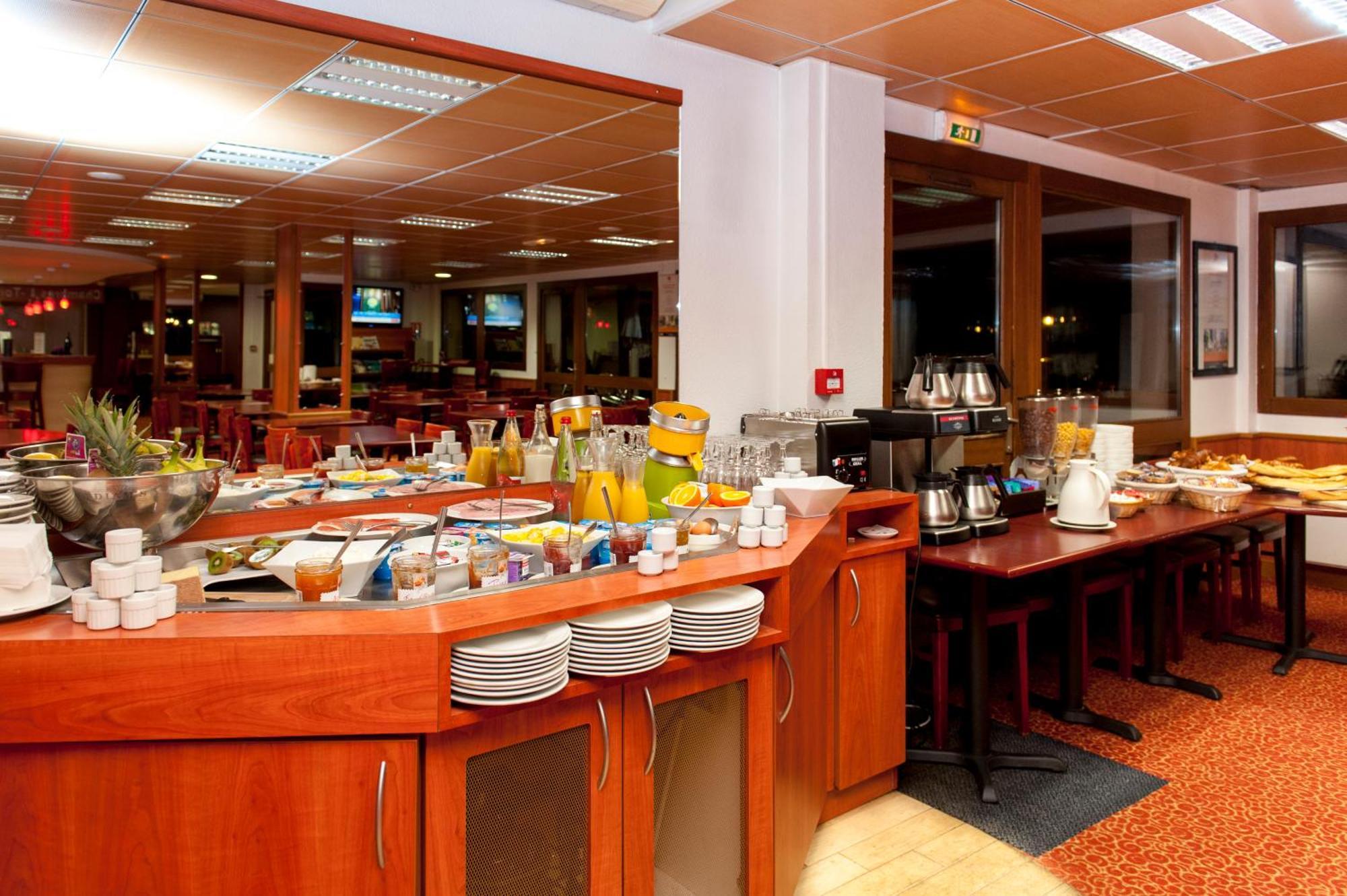 Brit Hotel Agen - L'Aquitaine Le Passage  Εξωτερικό φωτογραφία